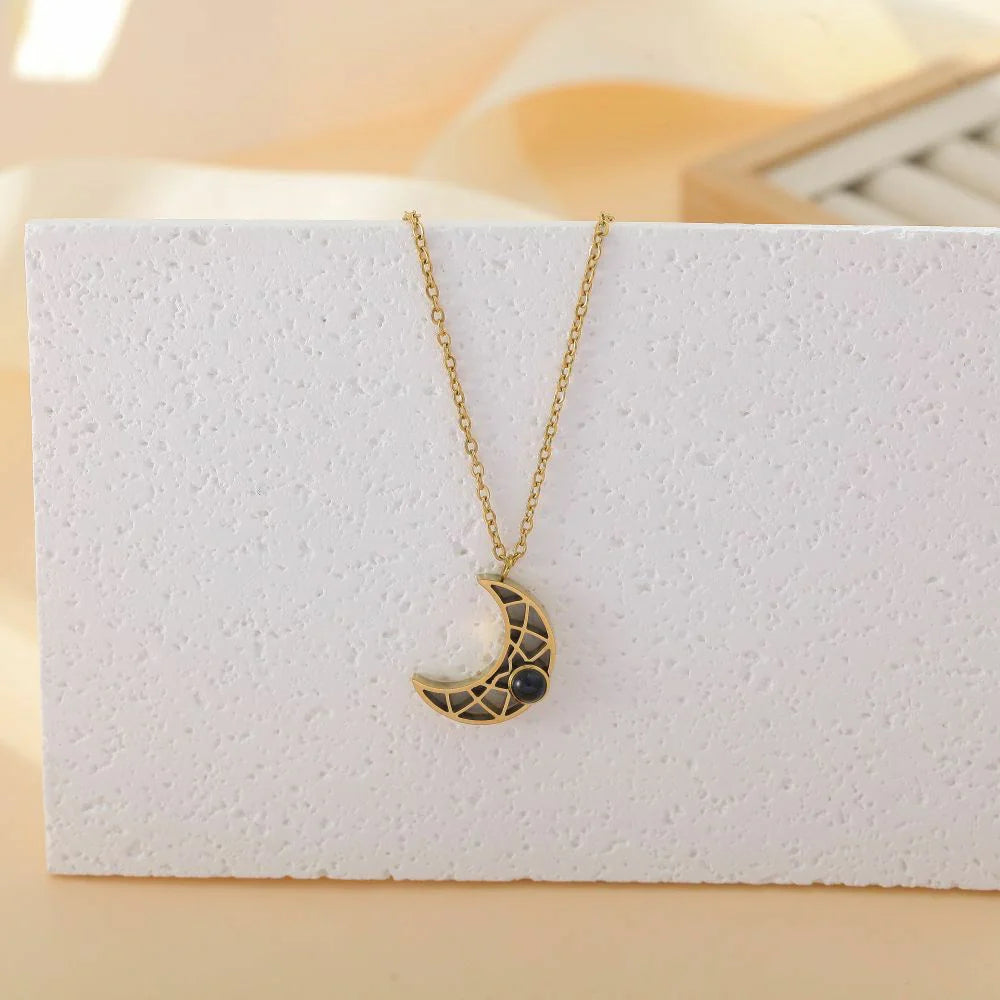 18K Gold-Plated Projection Moon Pendant Necklace with Personalized Hidden Photo/Text