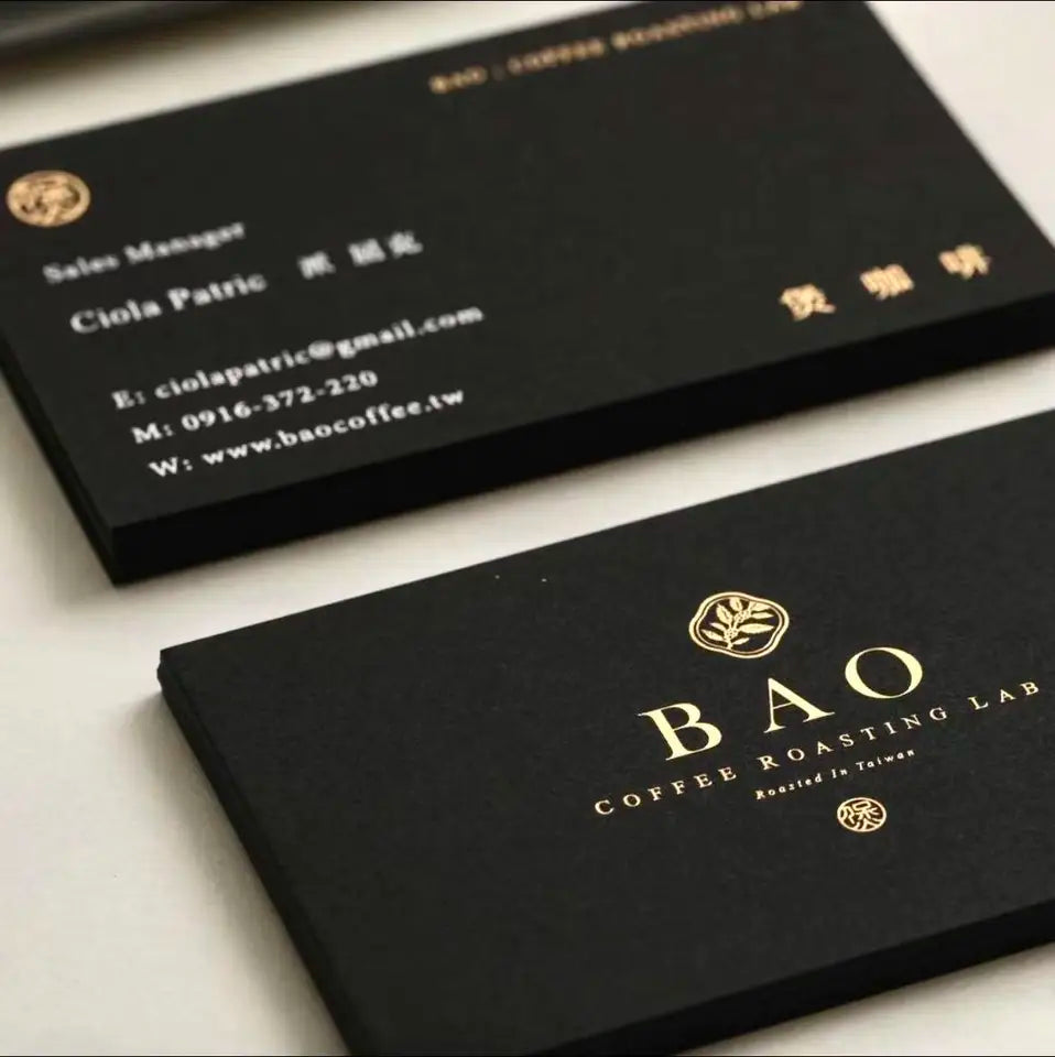 Customized High-End Black Gold Stamped Business Card Production with Creative Thickened Gold Embossed Special Paper Design