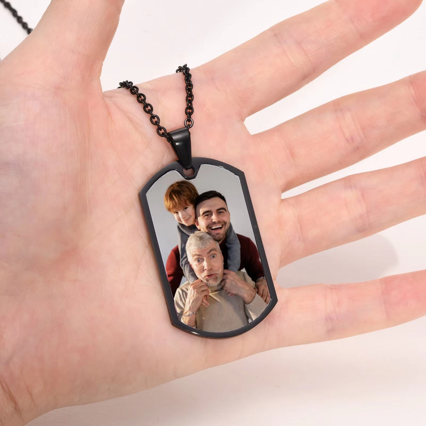Men Personalize Engrave Name Custom The Photo of Family Pendant Necklaces